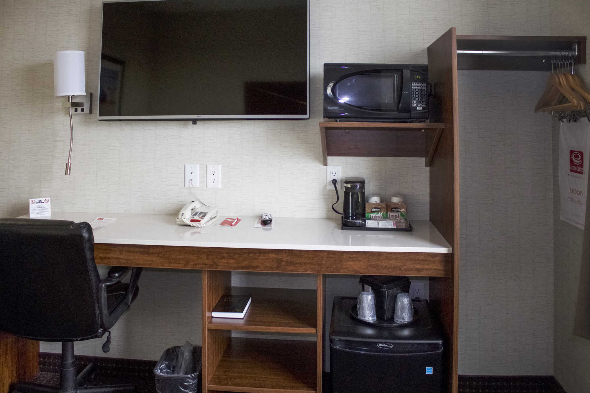 Econo Lodge Fox Creek Номер фото